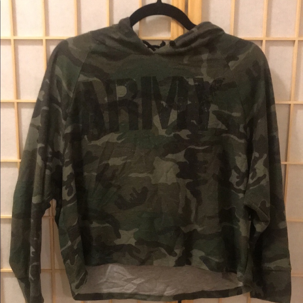 Cropped Hoodie